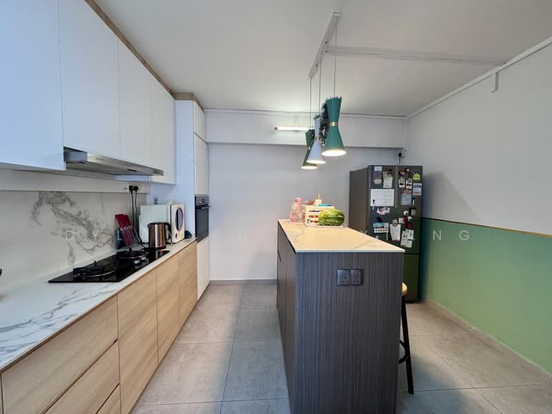 283 Toh Guan Road, 283 Toh Guan Road, 3 Bedrooms, 969 sqft, HDB Flat For Sale, by Dylan Su Weixiang, 500212611 - Kitchen - PropertyGuru.com.sg
