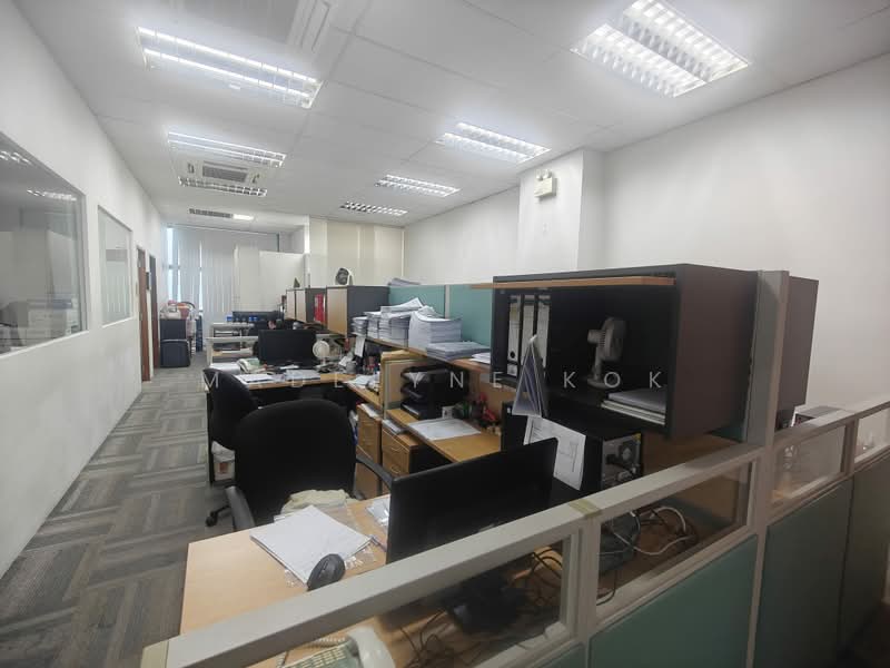 TRADEHUB 21