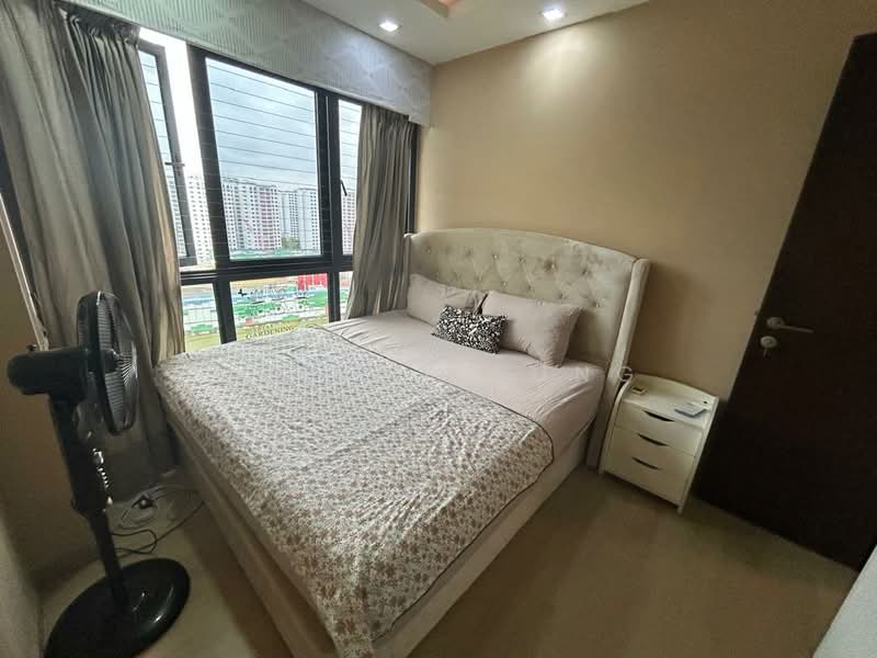 Riverparc Residence, 96 Punggol Drive, 3 Bedrooms, 990 sqft, Executive Condominium For Rent, by Quincy Sung, 500212613 - Bedroom - PropertyGuru.com.sg