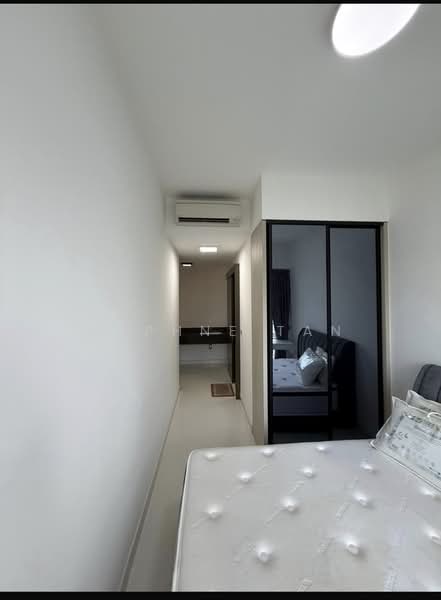 The Rise @ Oxley - Residences, 71 Oxley Rise, Studio, 335 sqft, Apartment For Rent, by Daphne Tan, 500212615 - Corridor - PropertyGuru.com.sg