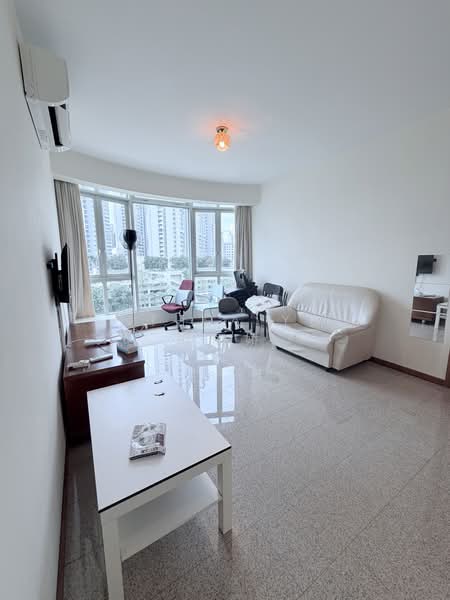 Queens, 16 Stirling Road, 2 Bedrooms, 915 sqft, Condominium For Rent, by Anthea Yeo 杨丽娇, 500212634 - Living Room - PropertyGuru.com.sg