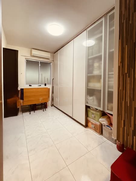 Fidelio Street, Fidelio Street, 4 Bedrooms, 2,300 sqft, Terraced House For Sale, by Peng Ng, 500212642 - Helper’s room - PropertyGuru.com.sg