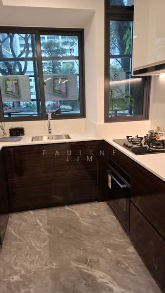 Sophia Meadow, 132 Sophia Road, 3 Bedrooms, 850 sqft, Condominium For Sale, by Pauline Lim, 500212647 - Kitchen - PropertyGuru.com.sg