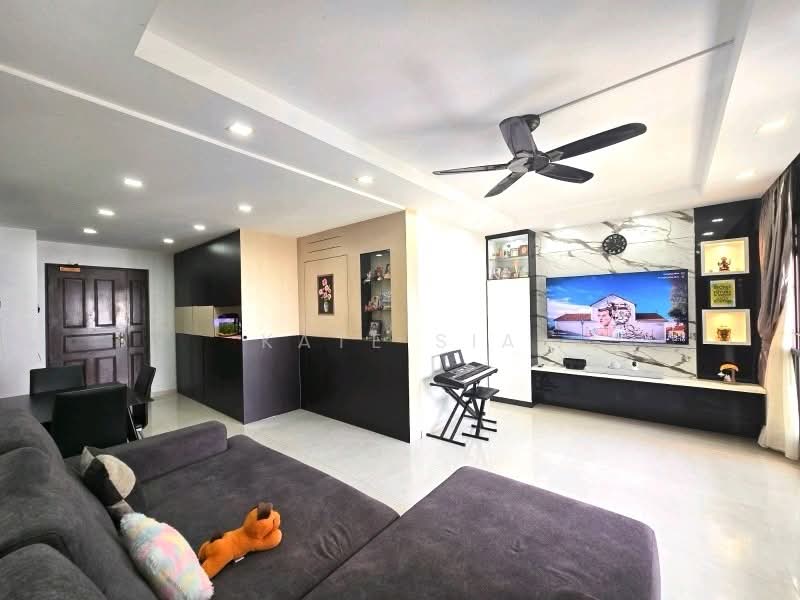 154 Rivervale Crescent, 154 Rivervale Crescent, 3 Bedrooms, 980 sqft, HDB Flat For Sale, by Kate Sia, 500212652 - PropertyGuru.com.sg