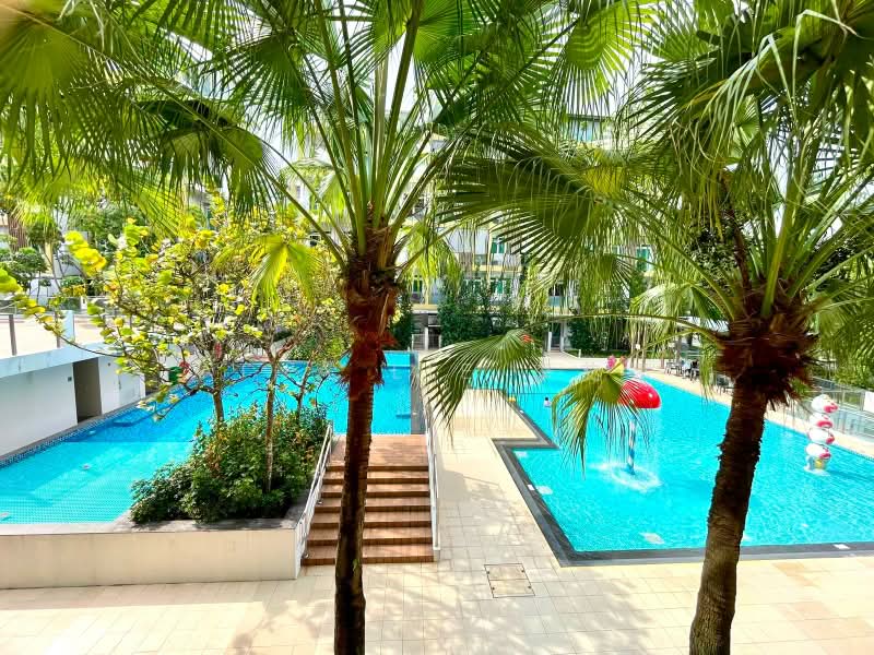 Parc Rosewood, 87 Rosewood Drive, 3 Bedrooms, 829 sqft, Condominium For Sale, by Aina Lie 李艾娜, 500212673 - Pool - PropertyGuru.com.sg