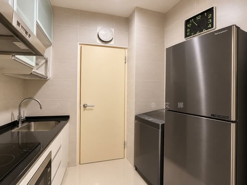 Parc Rosewood, 87 Rosewood Drive, 3 Bedrooms, 829 sqft, Condominium For Sale, by Aina Lie 李艾娜, 500212673 - Kitchen - PropertyGuru.com.sg