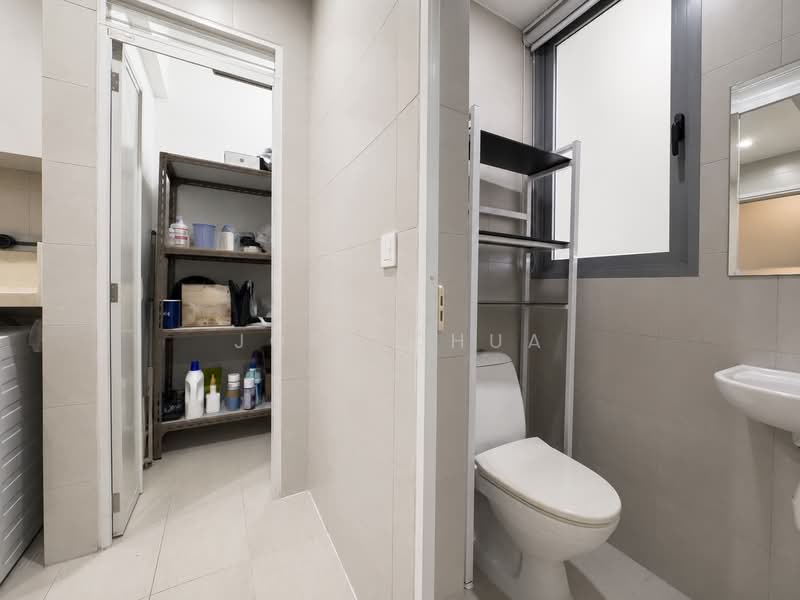 Arc at Tampines, 11 Tampines Avenue 8, 3 Bedrooms, 1,130 sqft, Executive Condominium For Sale, by Joey Chua, 500212685 - Utility and WC - PropertyGuru.com.sg