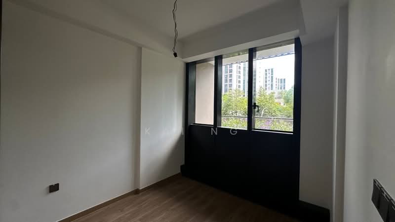 Sceneca Residence, Tanah Merah Kechil Link, Bedok / Upper East Coast, 2 Bedrooms, 753 sqft, Condominium For Sale, by Kai Ng, 500212686 - Balcony - PropertyGuru.com.sg