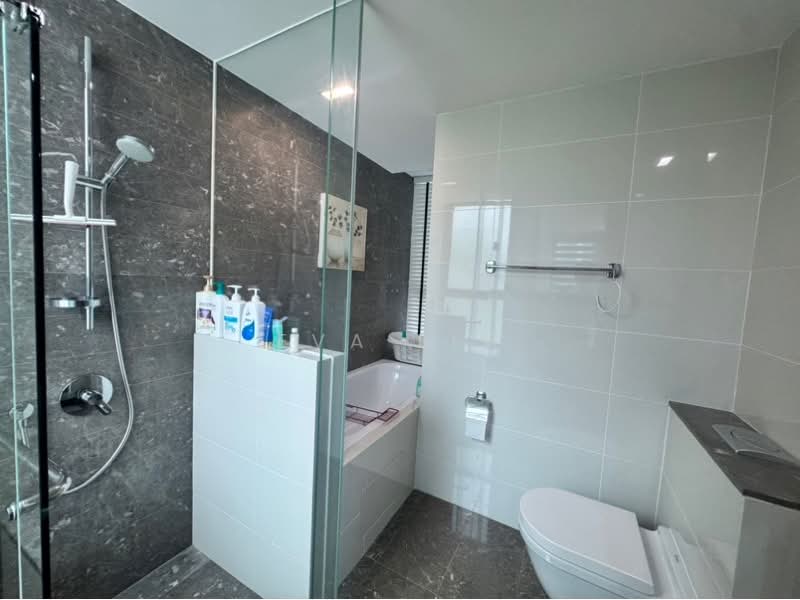 The Gale, 70 Flora Road, 3 Bedrooms, 1,356 sqft, Condominium For Rent, by Eva Lim, 500212692 - PropertyGuru.com.sg