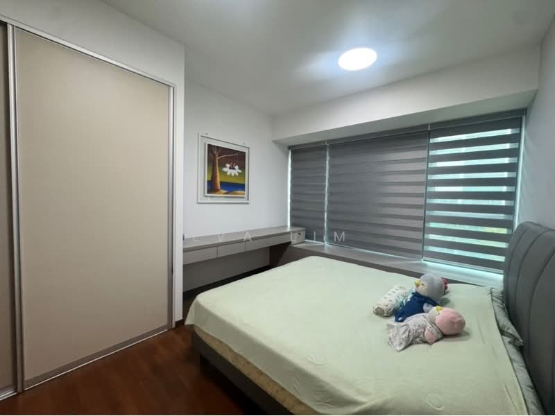 70 Flora Road photo 5