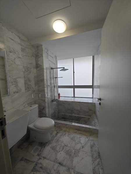 Zenith @ Zion, 60 Zion Road, 2 Bedrooms, 570 sqft, Apartment For Rent, by Lim Yuxin, 500212705 - Bathroom - PropertyGuru.com.sg