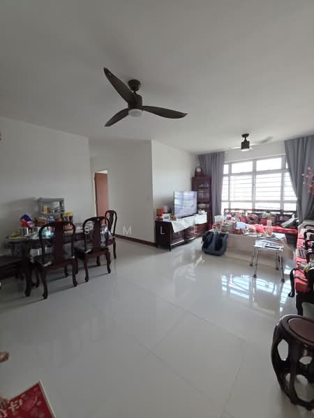 292B Bukit Batok East Avenue 6, 292B Bukit Batok East Avenue 6, Room Rental, 90 sqft, HDB Flat For Rent, by Sam Liew, 500212740 - Living Room - PropertyGuru.com.sg