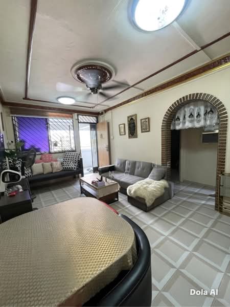 678 Hougang Avenue 8, 678 Hougang Avenue 8, 2 Bedrooms, 688 sqft, HDB Flat For Sale, by Magdeline Sng, 500212744 - Photos has been edited to look decluttered - PropertyGuru.com.sg