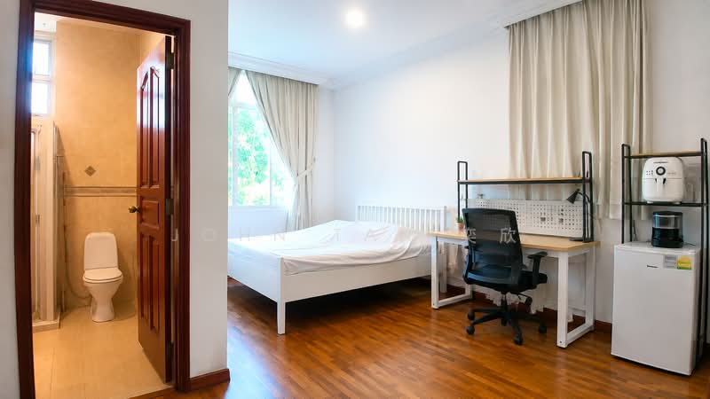 Pinewood Terrace, Pinewood Grove, 5 Bedrooms, 4,000 sqft, Terraced House For Sale, by John Tan 奕欣, 500212748 - Bedroom - PropertyGuru.com.sg