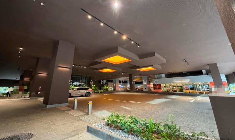 ☎️Prime L1 F&B Space @ Bugis Vicinity | Excellent Frontage | Near MRT Entrance, , 4,199 sqft, Food & Beverage For Rent, by Sean Pang, 500212764 - Entrance - CommercialGuru.com.sg