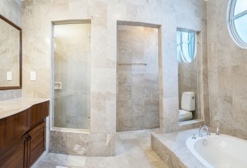 Cedarwood Grove, , 6 Bedrooms, 6,652 sqft, Bungalow House For Rent, by Chloe Lim, 500212780 - Bathroom - PropertyGuru.com.sg