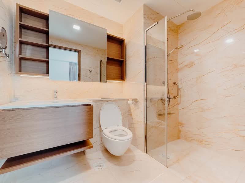 Queens Peak, 1 Dundee Road, 1 Bedroom, 431 sqft, Condominium For Sale, by Benji Chia, 500212786 - Bathroom - PropertyGuru.com.sg