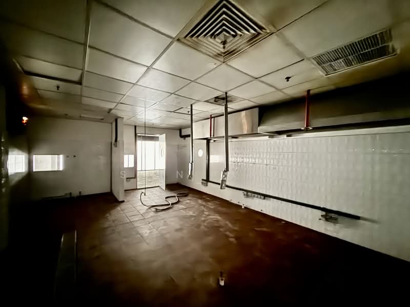 ☎️L1 F&B Space @ Lorong Chuan | Near MRT | Excellent Catchment, , 1,206 sqft, Food & Beverage For Rent, by Sean Pang, 500212800 - Kitchen - CommercialGuru.com.sg