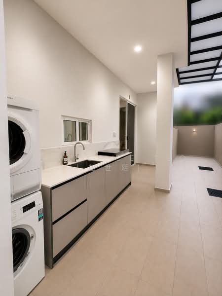 Jalan Lateh, , 7 Bedrooms, 3,300 sqft, Semi-Detached House For Sale, by Lawrence Teo (赵世廷), 500212809 - Kitchen - PropertyGuru.com.sg