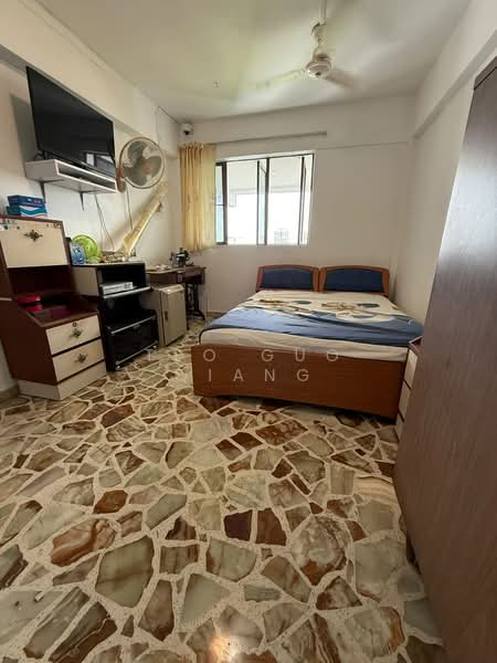 130 Bedok North Street 2, 130 Bedok North Street 2, 3 Bedrooms, 990 sqft, HDB Flat For Sale, by Teo Guo Qiang, 500212820 - Bedroom - PropertyGuru.com.sg