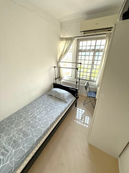 People's Park Complex, 1 Park Road, Room Rental, 120 sqft, Apartment For Rent, by Steven Choo, 500212823 - Bedroom - PropertyGuru.com.sg