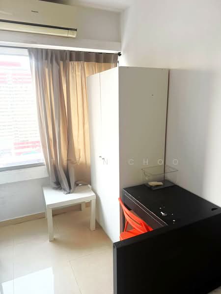 People's Park Complex, 1 Park Road, Room Rental, 120 sqft, Apartment For Rent, by Steven Choo, 500212823 - Interior - PropertyGuru.com.sg