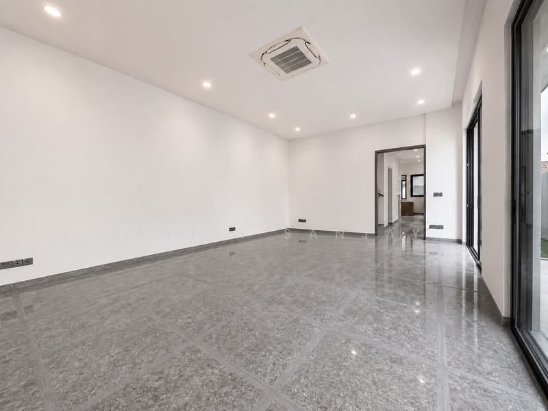 Telok Kurau Brand New Modern Semi Detached with Lift, Telok Kurau, 5 Bedrooms, 5,765 sqft, Semi-Detached House For Sale, by Sanjay Sanjay, 500212837 - Living Room - PropertyGuru.com.sg