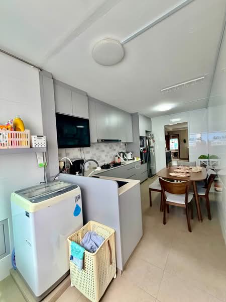 237 Tampines Street 21, 237 Tampines Street 21, 3 Bedrooms, 1,162 sqft, HDB Flat For Sale, by Thomas Chua, 500212839 - PropertyGuru.com.sg