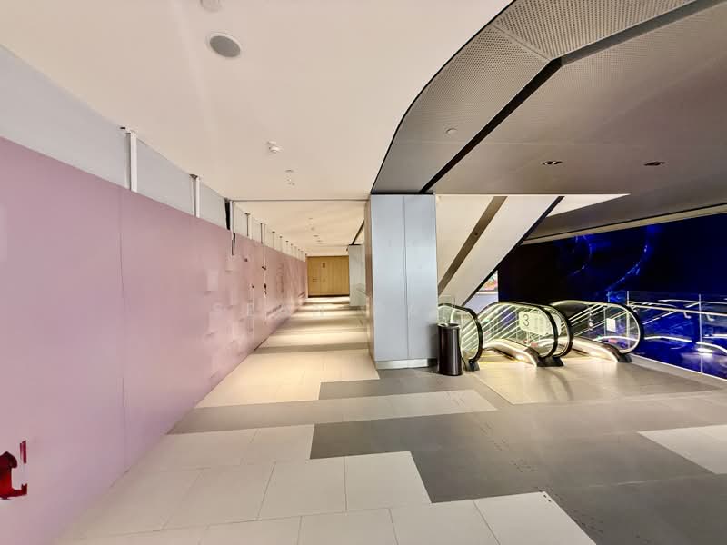 ☎️Large Floor Plate F&B Space @ Dhoby Ghaut Vicinity | Excellent Visibility, , 6,044 sqft, Food & Beverage For Rent, by Sean Pang, 500212840 - Corridor - CommercialGuru.com.sg