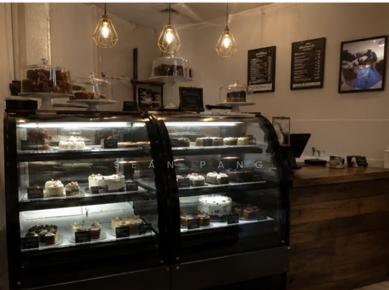 ☎️L1 Shop/Bakery/F&B Takeaway Space at Kovan/Upper Serangoon Vicinity, , 527 sqft, Food & Beverage For Rent, by Sean Pang, 500212844 - Interior - CommercialGuru.com.sg