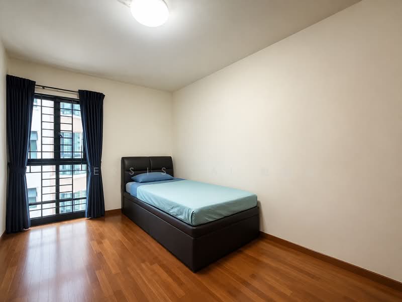 Woodsvale, 1 Woodlands Drive 72, 3 Bedrooms, 1,313 sqft, Condominium For Sale, by Persis Tai 戴君如, 500212861 - Bedroom - PropertyGuru.com.sg