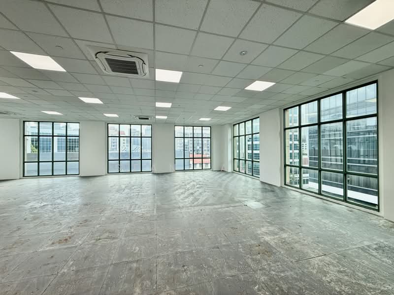 ☎️High Ceiling Office/Aesthetic Clinic/Commercial School Space @ Robertson Quay | Ample Light, , 5,113 sqft, Other Retail For Rent, by Sean Pang, 500212868 - Interior - CommercialGuru.com.sg