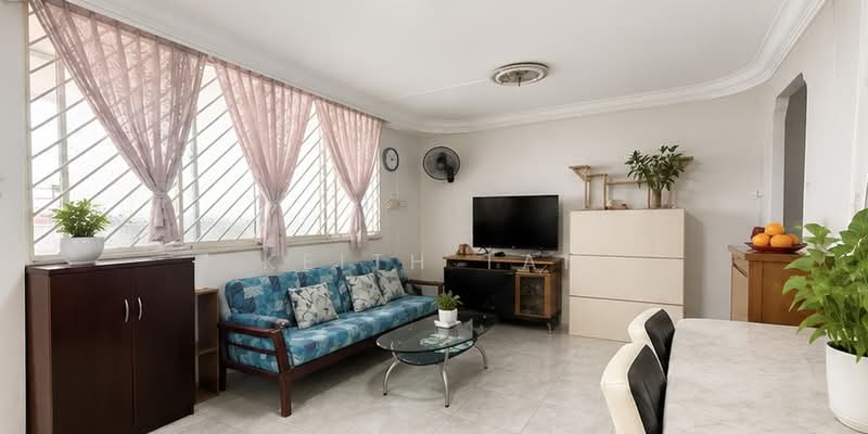 606 Hougang Avenue 4, 606 Hougang Avenue 4, Room Rental, 100 sqft, HDB Flat For Rent, by Keith Tan, 500212886 - Living Room - PropertyGuru.com.sg