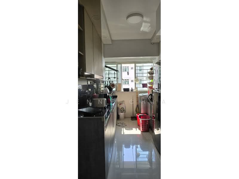 467A Fernvale Link, 467A Fernvale Link, 2 Bedrooms, 731 sqft, HDB Flat For Sale, by Jenny Chia, 500212889 - Kitchen - PropertyGuru.com.sg