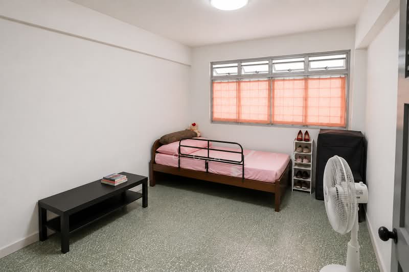 61 Marine Drive, 61 Marine Drive, 3 Bedrooms, 936 sqft, HDB Flat For Sale, by Rebecca Mok, 500212893 - Bedroom 1 - PropertyGuru.com.sg