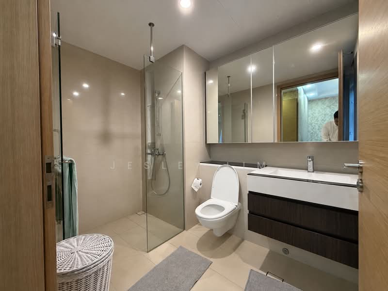The Palette, 117 Pasir Ris Grove, 2 Bedrooms, 883 sqft, Condominium For Sale, by Jesley Lim, 500212896 - Bathroom - PropertyGuru.com.sg