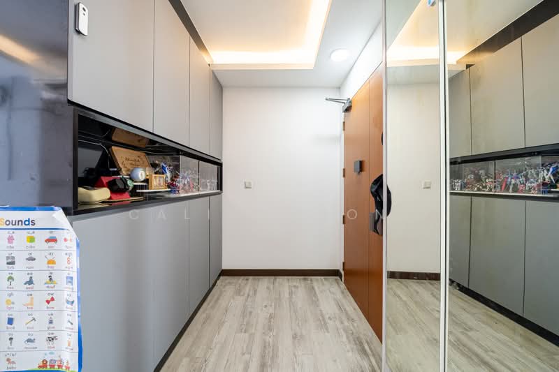 209A Punggol Place, 209A Punggol Place, 3 Bedrooms, 990 sqft, HDB Flat For Sale, by Caline Leong, 500212905 - Entrance - PropertyGuru.com.sg