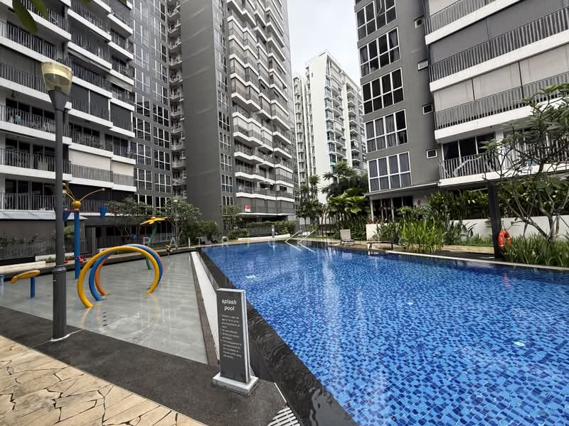 Heron Bay, Upper Serangoon View, 4 Bedrooms, 2,583 sqft, Executive Condominium For Sale, by Patrick Ang, 500212906 - Exterior - PropertyGuru.com.sg