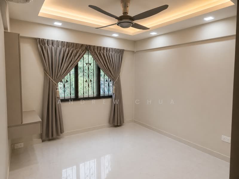 242 Jurong East Street 24, 242 Jurong East Street 24, 2 Bedrooms, 722 sqft, HDB Flat For Sale, by Andrew Chua, 500212924 - Bedroom - PropertyGuru.com.sg