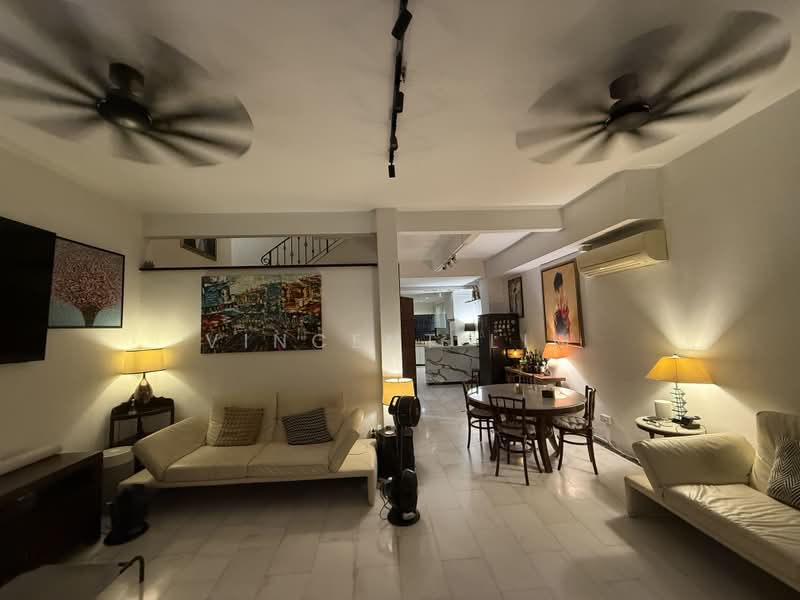 Yew Lian Park, Upper Thomson Road, 4 Bedrooms, 2,500 sqft, Terraced House For Sale, by Vincent Lim, 500212937 - Living Room - PropertyGuru.com.sg