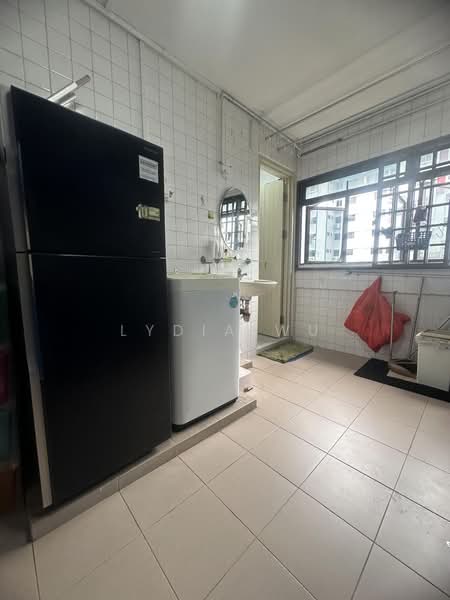 524 Bedok North Street 3, 524 Bedok North Street 3, 3 Bedrooms, 990 sqft, HDB Flat For Sale, by Lydia Wu, 500212942 - Kitchen  - PropertyGuru.com.sg