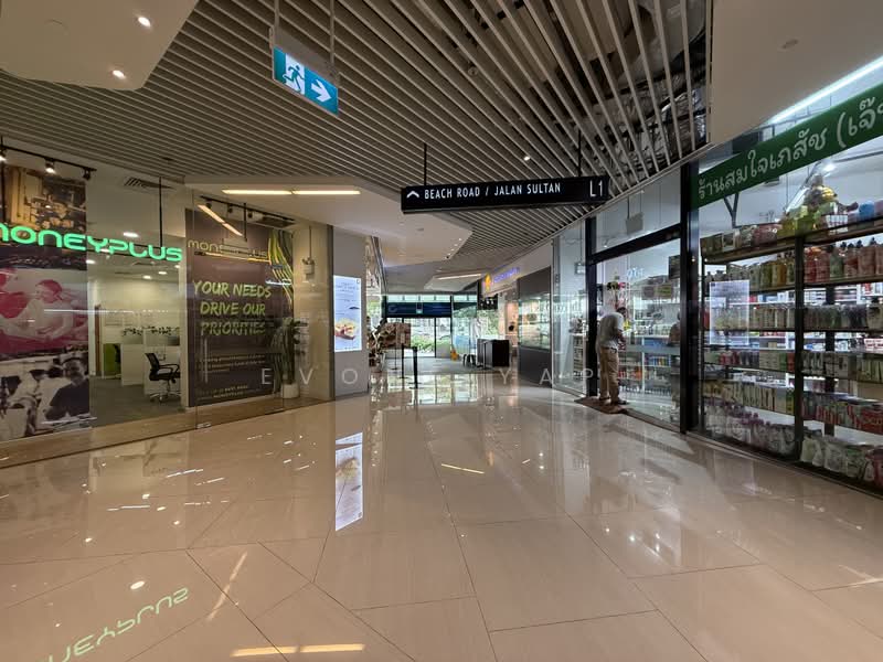 City Gate, 371 Beach Road, 614 sqft, Mall Shop For Sale, by Evone Yap, 500212948 - Corridor - CommercialGuru.com.sg
