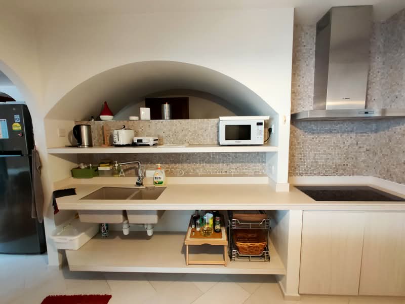 230 Serangoon Avenue 4, 230 Serangoon Avenue 4, 3 Bedrooms, 1,033 sqft, HDB Flat For Rent, by Anndy Tan, 500212952 - Kitchen - PropertyGuru.com.sg