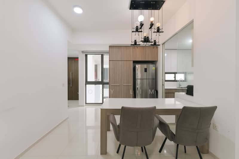 Riverbank at Fernvale, 11 Fernvale Close, 3 Bedrooms, 1,044 sqft, Condominium For Sale, by Joey Lim, 500212969 - Dining Room - PropertyGuru.com.sg