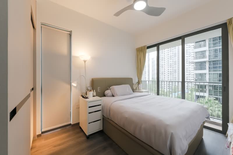 Riverbank at Fernvale, 11 Fernvale Close, 3 Bedrooms, 1,044 sqft, Condominium For Sale, by Joey Lim, 500212969 - Master Bedroom - PropertyGuru.com.sg