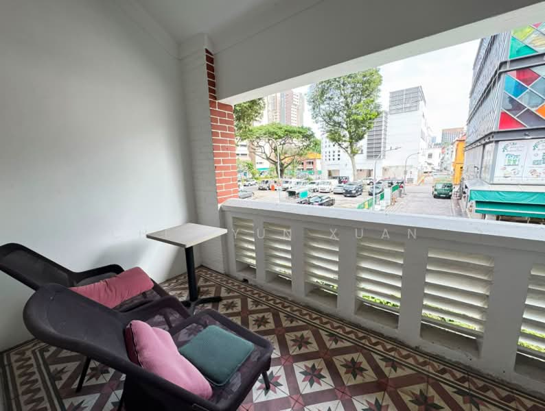 31 Hindoo Road, Hindoo Road, 8 Bedrooms, 2,000 sqft, Shophouse For Rent, by Chee Yun Xuan, 500212971 - Balcony - PropertyGuru.com.sg