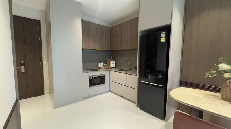 Parksuites, 18 Holland Grove Road, 1 Bedroom, 624 sqft, Condominium For Sale, by Seth Chung, 500212978 - Kitchen - PropertyGuru.com.sg