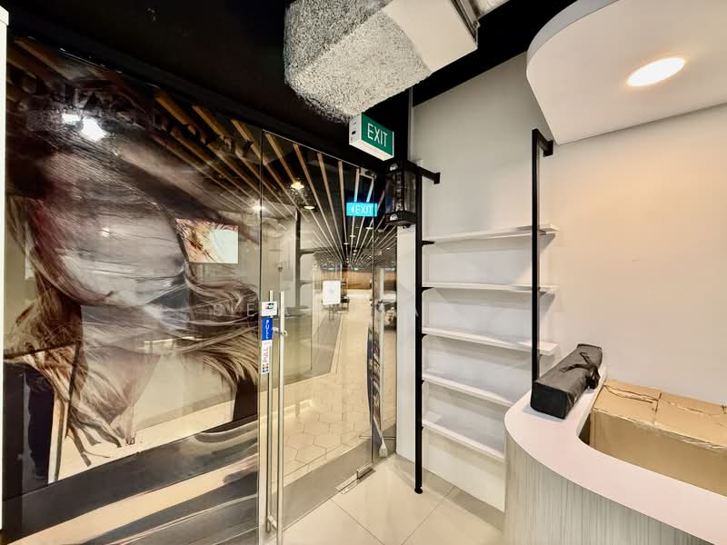 ☎️Beauty/Hair Salon @ Raffles Place/Telok Ayer Vicinity | Great Catchment, Footfall, , 495 sqft, Other Retail For Rent, by Sean Pang, 500212986 - Entrance - CommercialGuru.com.sg