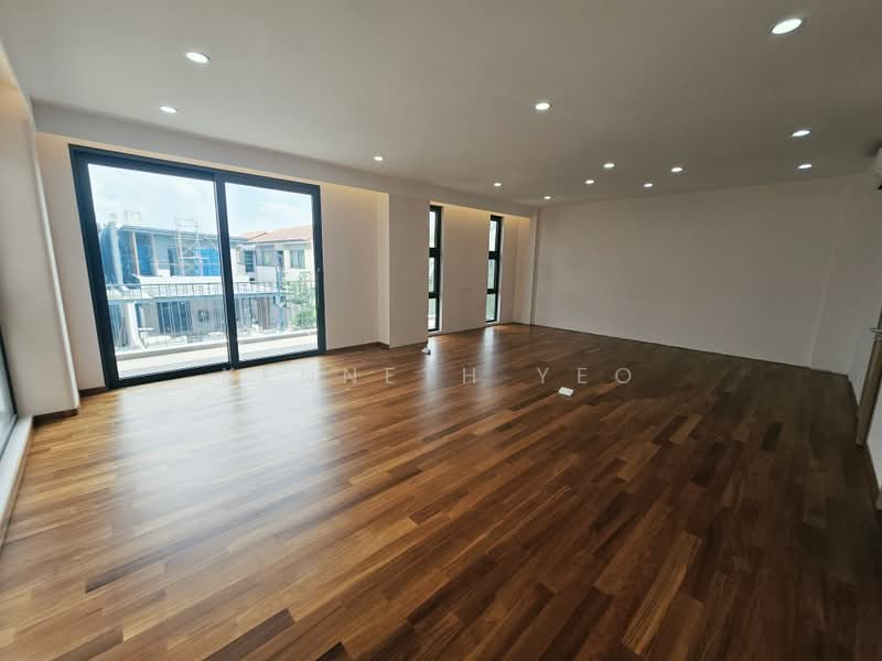 Serangoon Garden Huge Semi D, , 8 Bedrooms, 10,080 sqft, Semi-Detached House For Sale, by Kenneth Yeo, 500212993 - Interior - PropertyGuru.com.sg