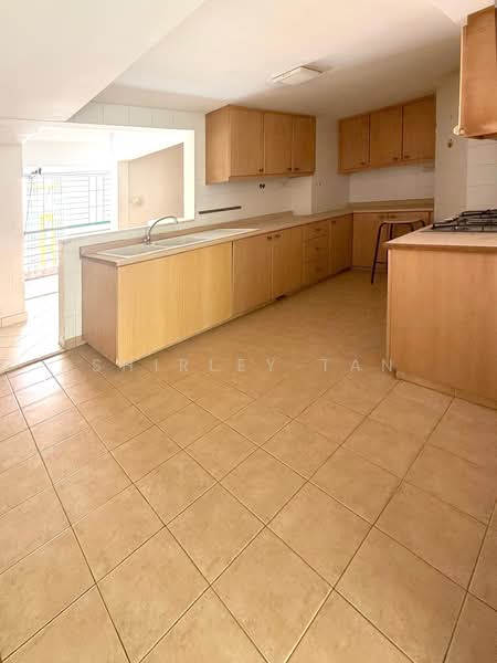 Evergreen Park, 31 Hougang Avenue 7, 3 Bedrooms, 1,173 sqft, Condominium For Sale, by Shirley Tan, 500213007 - Kitchen - PropertyGuru.com.sg